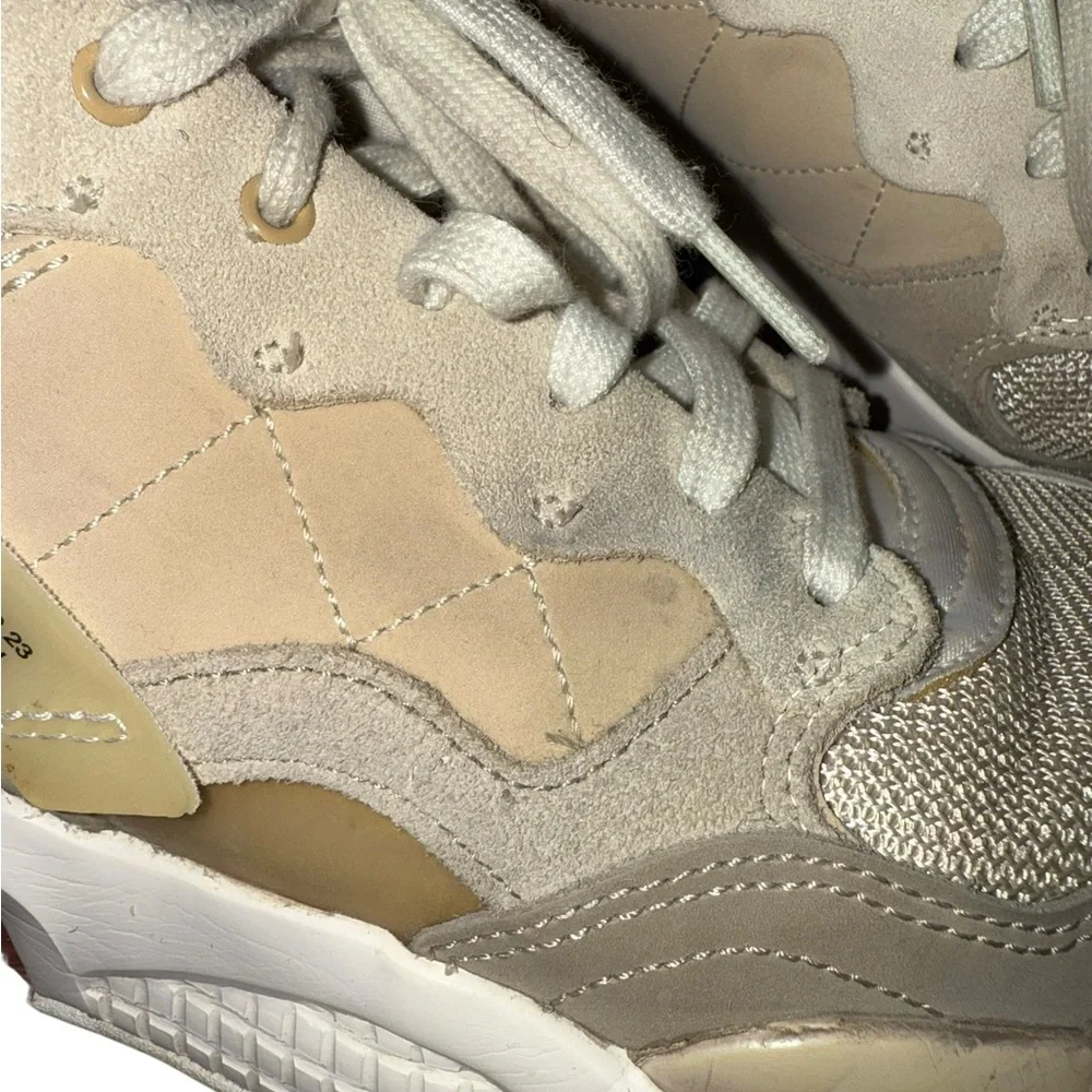 Air Jordan MA2 